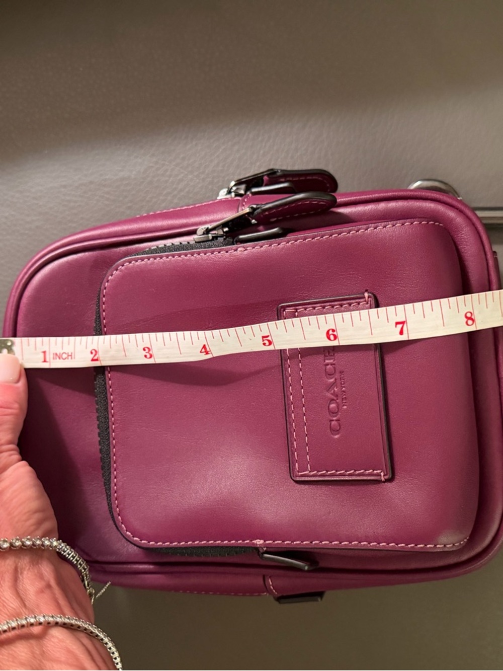 Coach Maroon Leather Sling Bag with Black Logo Strap - Picture 7 of 9